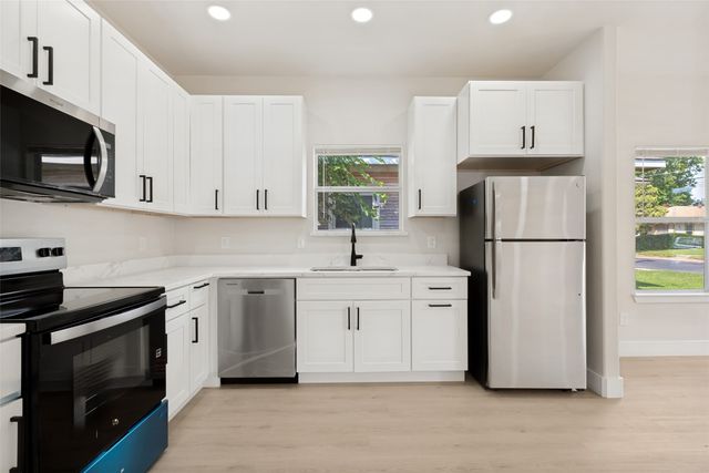 2834 Tanner Street, Dallas, TX 75215