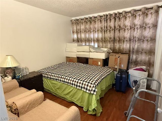 6357 Sparrow Lane, Las Vegas, NV 89103