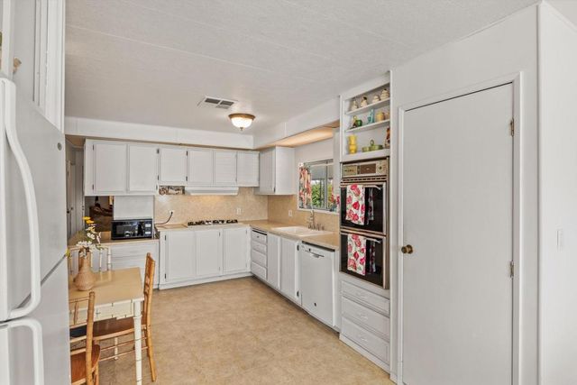 650 S Rancho Santa Fe Road 256, San Marcos, CA 92078