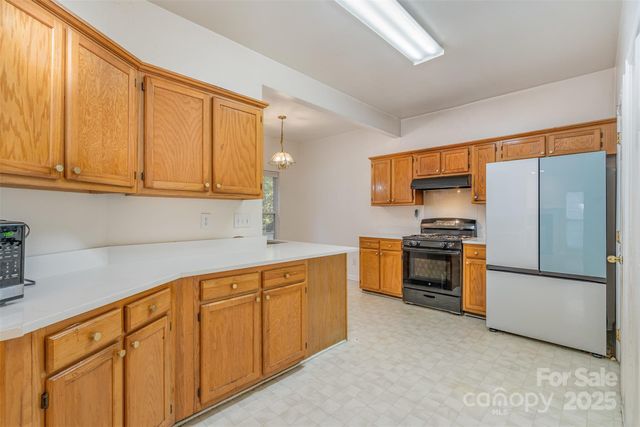 7132 Brighton Brook Drive, Charlotte, NC 28212
