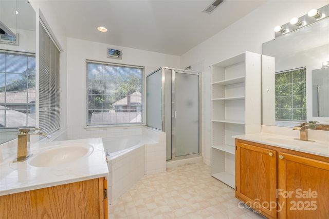 7132 Brighton Brook Drive, Charlotte, NC 28212