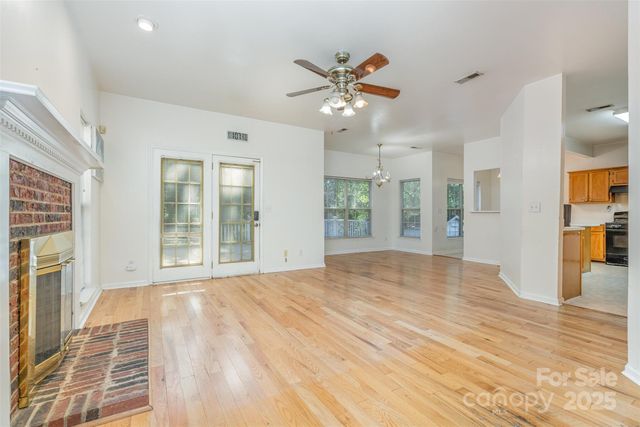 7132 Brighton Brook Drive, Charlotte, NC 28212