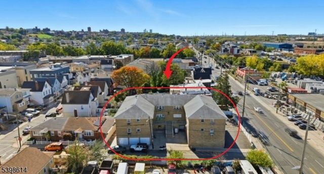 1717 53Rd St 13, North Bergen Twp., NJ 07047