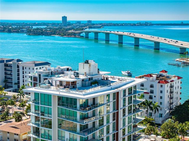 111 GOLDEN GATE POINT 801PH, Sarasota, FL 34236