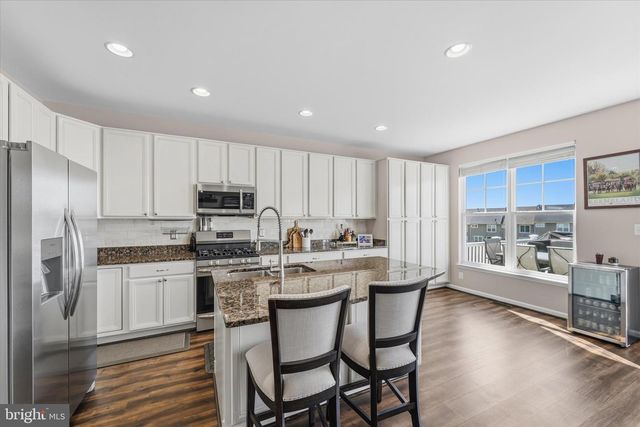 9050 MARBLE FALLS CT, Bristow, VA 20136