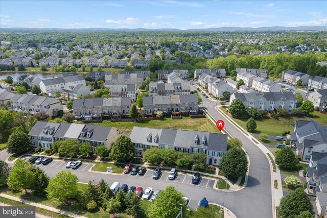 9050 MARBLE FALLS CT, Bristow, VA 20136
