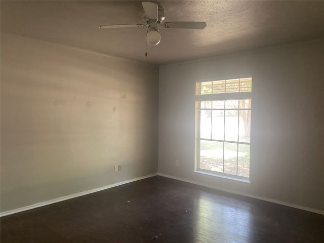 423 Shady Brook Place, Richardson, TX 75080