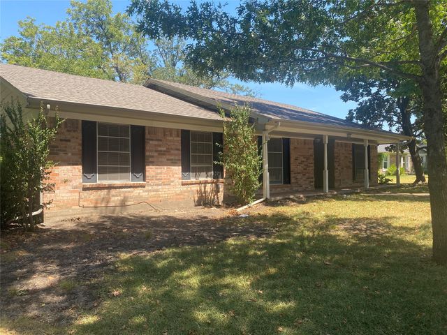 423 Shady Brook Place, Richardson, TX 75080
