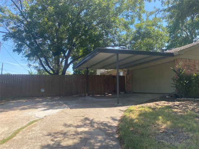 423 Shady Brook Place, Richardson, TX 75080