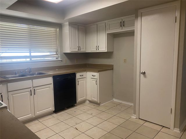 423 Shady Brook Place, Richardson, TX 75080