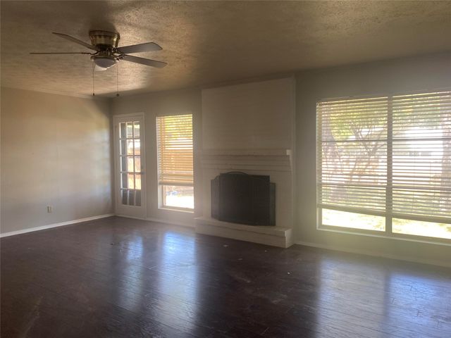 423 Shady Brook Place, Richardson, TX 75080