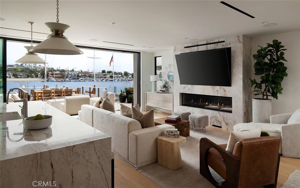 642 Via Lido Nord, Newport Beach, CA 92663 — photo 5