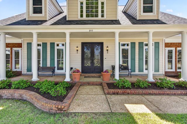 845 HATTON CV, Collierville, TN 38017