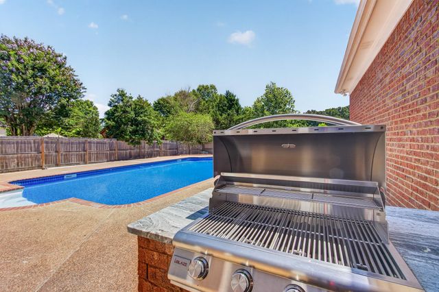 845 HATTON CV, Collierville, TN 38017