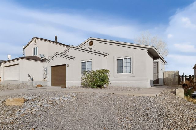 1112 Angelina Daisy Street SW, Albuquerque, NM 87121