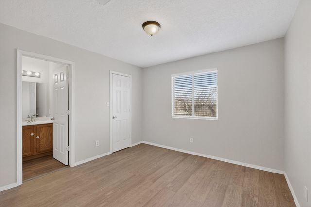 1112 Angelina Daisy Street SW, Albuquerque, NM 87121