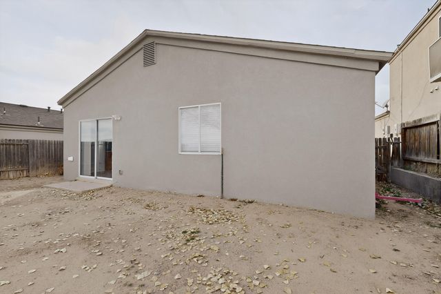 1112 Angelina Daisy Street SW, Albuquerque, NM 87121
