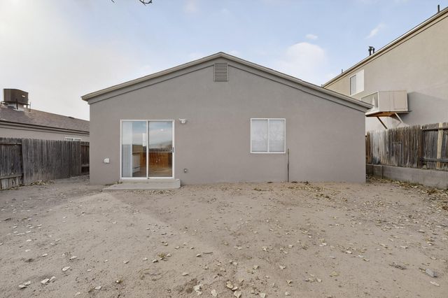 1112 Angelina Daisy Street SW, Albuquerque, NM 87121