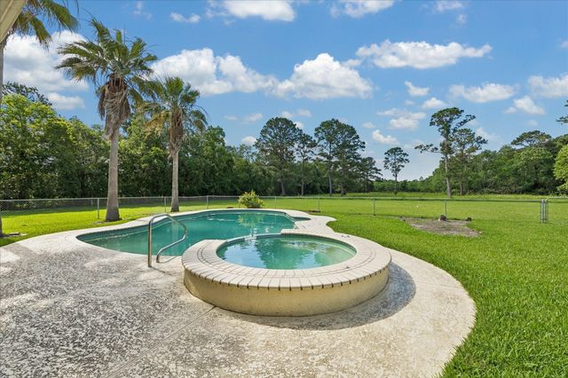 14325 Santo Park Road, Texas City, TX 77539