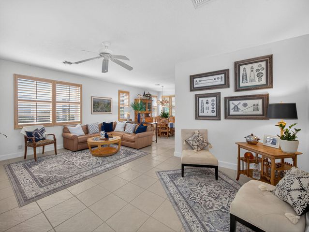 631 MOONDANCER Court, Palm Beach Gardens, FL 33410