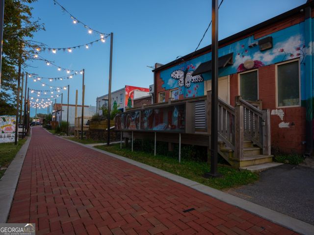 3314 Springhaven Avenue, Hapeville, GA 30354