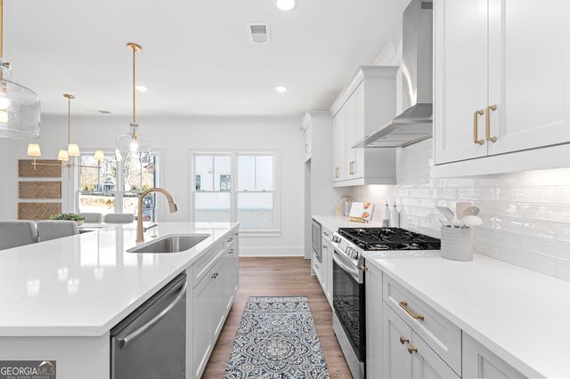 3314 Springhaven Avenue, Hapeville, GA 30354