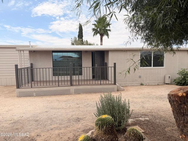 6360 N Quince Way, Tucson, AZ 85741