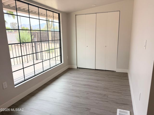 6360 N Quince Way, Tucson, AZ 85741
