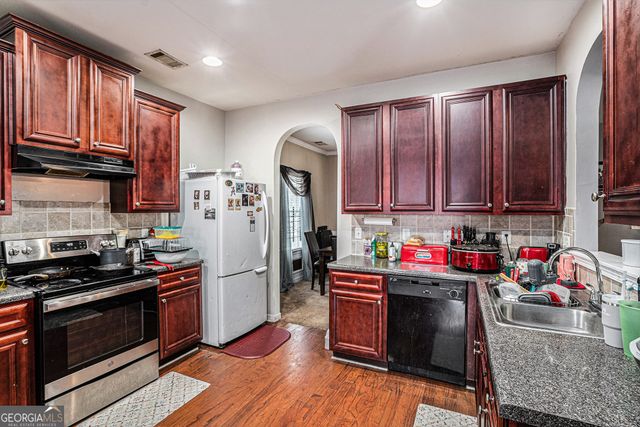 6148 Hemperly Road, Atlanta, GA 30349
