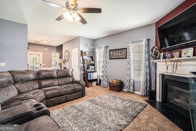6148 Hemperly Road, Atlanta, GA 30349
