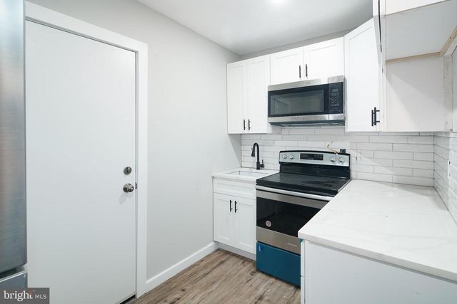 5339 CHESTNUT ST, Philadelphia, PA 19139