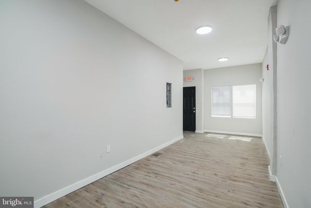 5339 CHESTNUT ST, Philadelphia, PA 19139