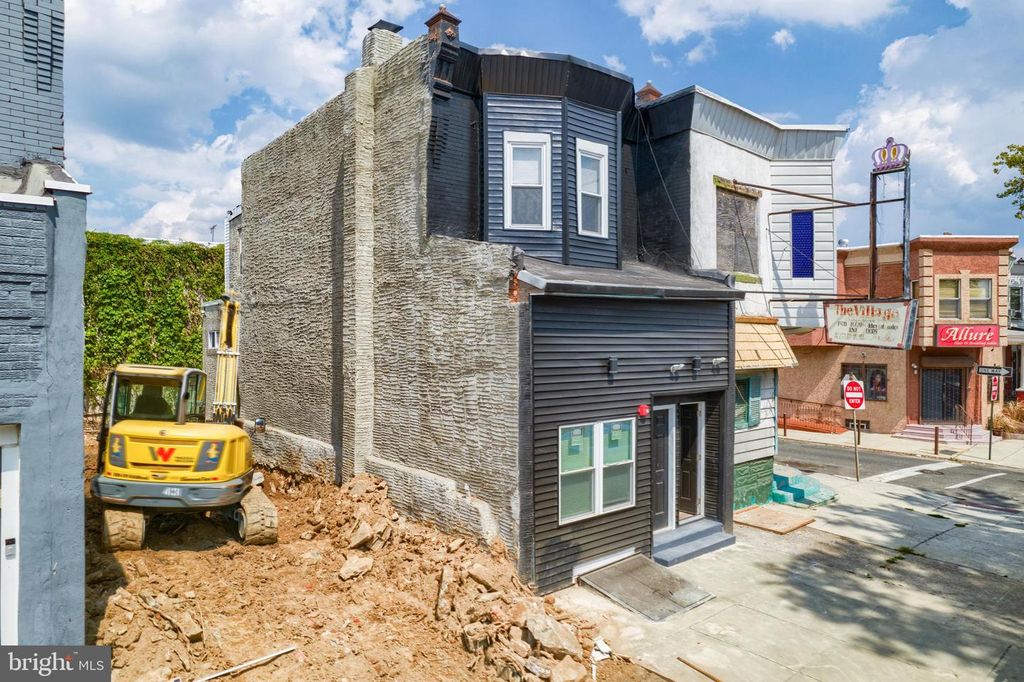 5339 CHESTNUT ST, Philadelphia, PA 19139