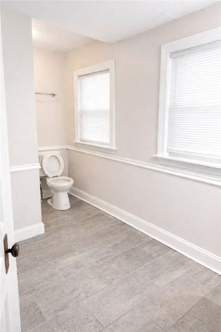 422 Pawtucket Avenue 2, Pawtucket, RI 02860