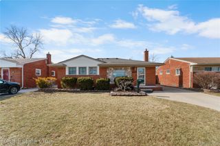 15470 Windemere Street, Southgate, MI 48195