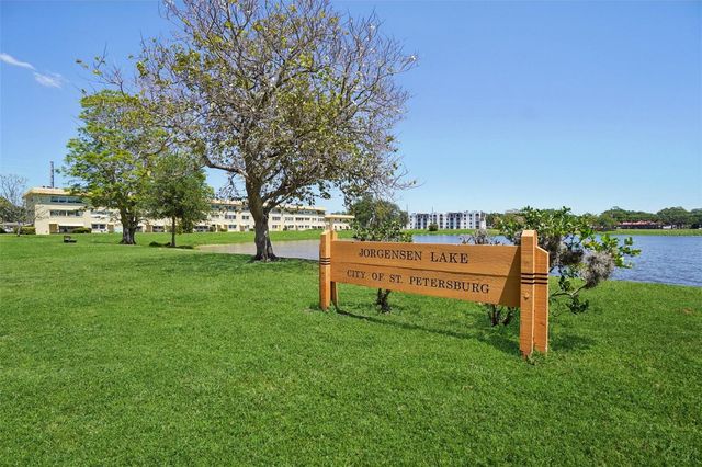 3850 13TH AVENUE N 210, St Petersburg, FL 33713