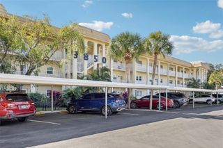 3850 13TH AVENUE N 210, St Petersburg, FL 33713