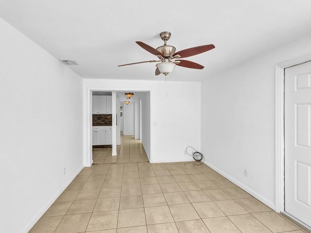 703 5th Place SW, Vero Beach, FL 32962