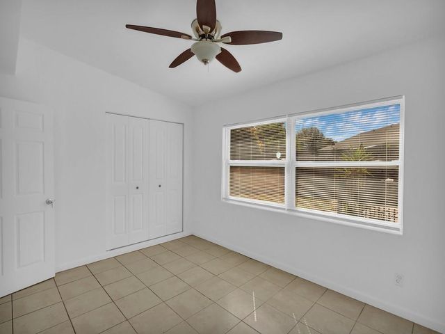 703 5th Place SW, Vero Beach, FL 32962