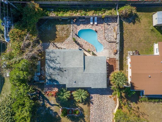 703 5th Place SW, Vero Beach, FL 32962