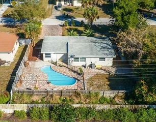 703 5th Place SW, Vero Beach, FL 32962