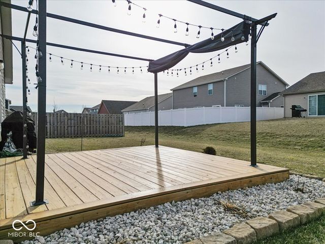 452 Haywood Drive, Greenfield, IN 46140