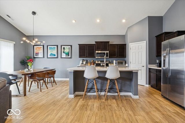 452 Haywood Drive, Greenfield, IN 46140