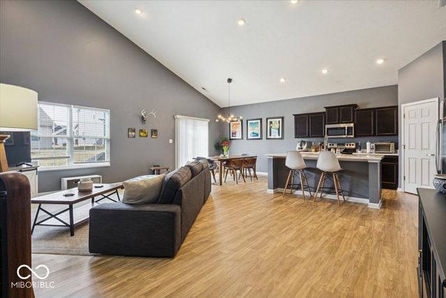 452 Haywood Drive, Greenfield, IN 46140