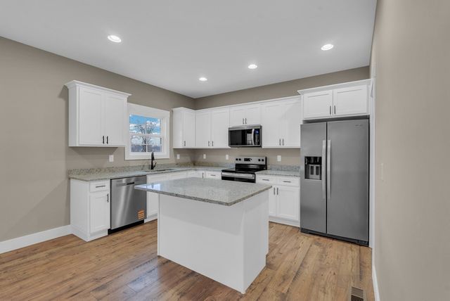 3272 Rickman Rd, Rickman, TN 38580