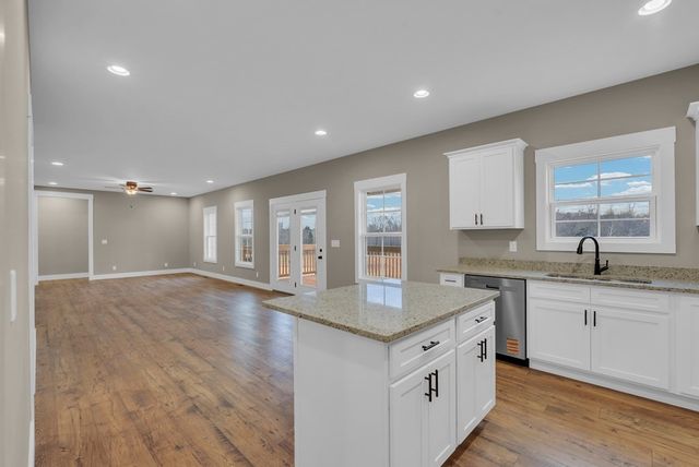 3272 Rickman Rd, Rickman, TN 38580