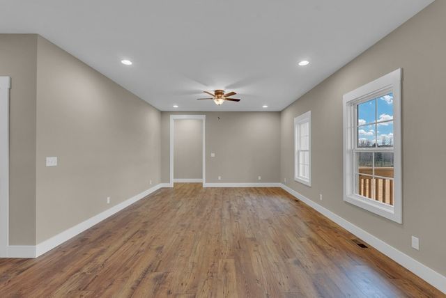 3272 Rickman Rd, Rickman, TN 38580