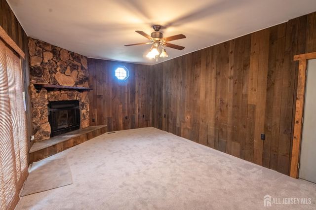 12 Francis Road, East Brunswick, NJ 08816