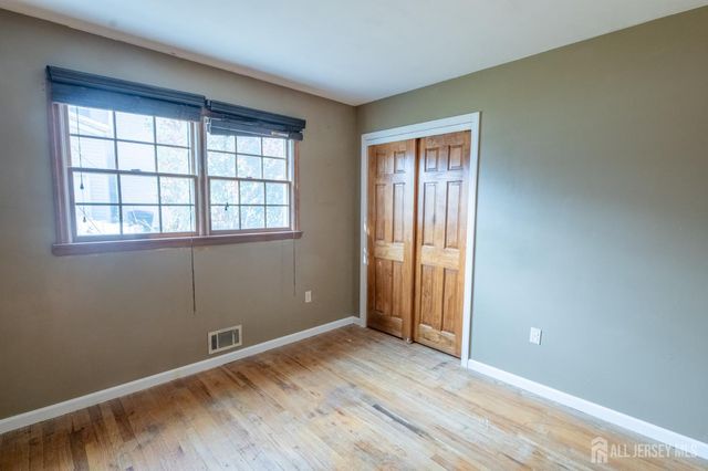 12 Francis Road, East Brunswick, NJ 08816