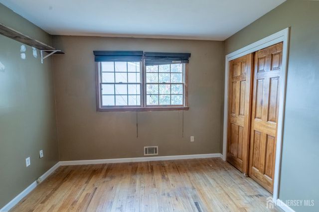 12 Francis Road, East Brunswick, NJ 08816